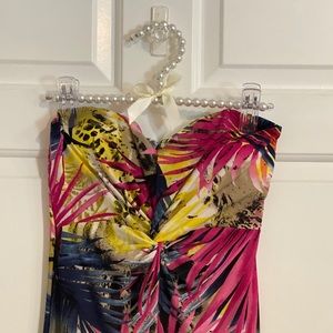 Boutique find 💜 Strapless paradise print